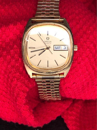 Vintage Men’s 1310 Omega 1970s men’s watch.