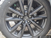 * Skyactiv-Drive 6-speed automatic transmission with manual-shift mode * Power glass moonroof * Fron... (image 8)