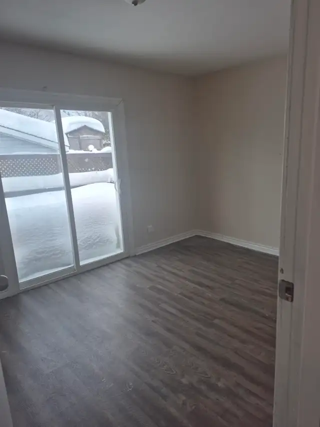 2 Bed / 1 Bath Home in Sault Ste. Marie – $1,799/month + Utiliti in Long Term Rentals in Sault Ste. Marie - Image 6