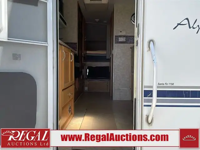 2005 ALPEN LITE LIMITED SANTA FE 1150 in Cars & Trucks in Calgary - Image 8