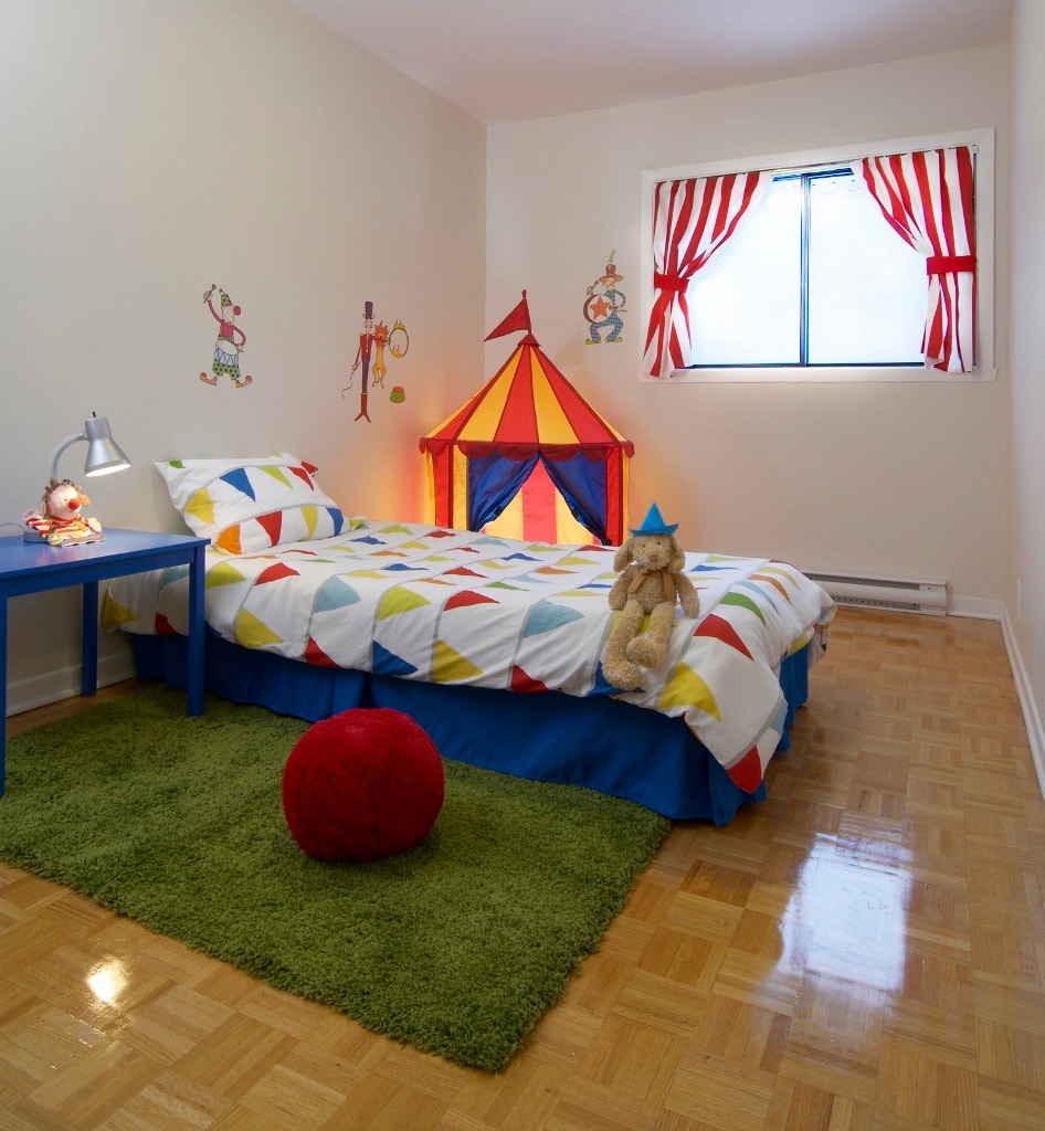 205 Rue Frobisher Dr — photo 3
