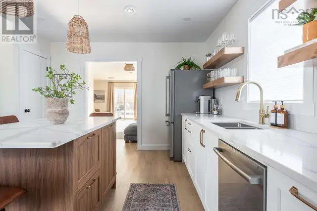 19 Cow Bay Road Eastern Passage, Nova Scotia in Commercial & Office Space for Sale in City of Halifax - Image 6