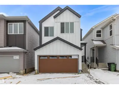 Built by Sterling Homes, this beautifully finished duplex in Aster offers bright, modern living in a...