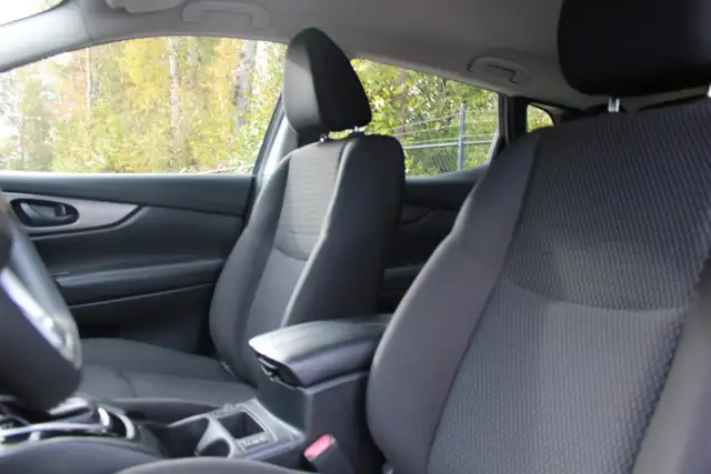 2021 Nissan Qashqai FWD S CVT for sale in Cars & Trucks in Comox / Courtenay / Cumberland - Image 10