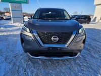 Command the road in this pristine, top-of-the-line 2023 Nissan Rogue AWD Platinum, featuring only 45... (image 1)