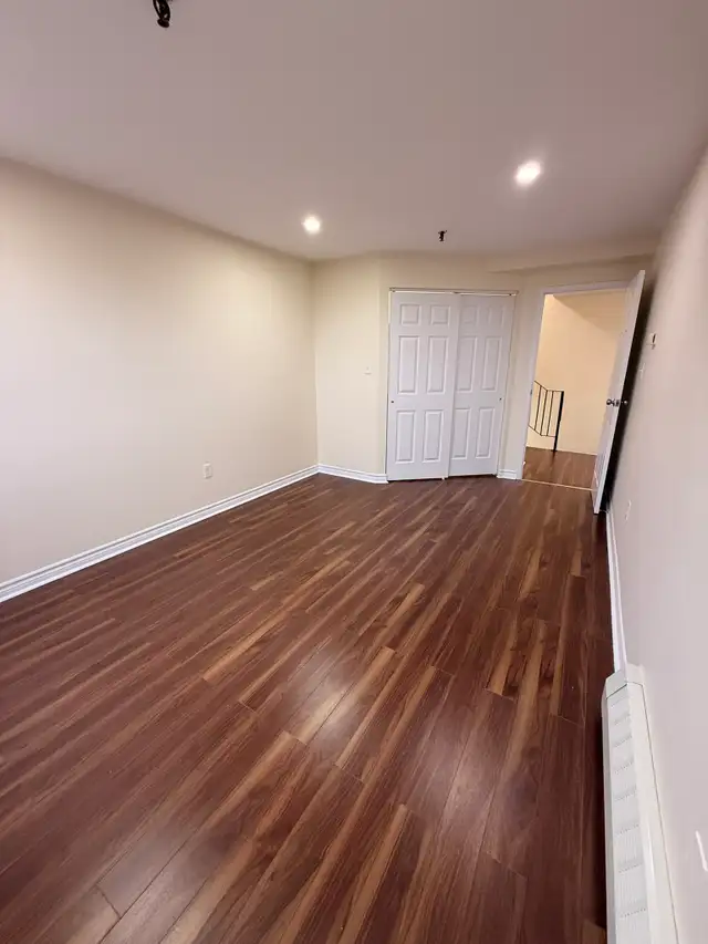 Spacious 2-Level 2BR w/ Private Deck - Heat/Water/PK Incl in Long Term Rentals in City of Halifax - Image 15