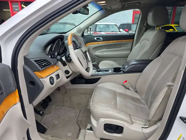 2012 Lincoln MKT 7 Passanger AWD5687956519426662412