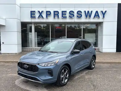 ST-Line AWD, HYBRID, GREAT ON FUEL, HEATED SEATS AND STEERING WHEEL! REVERSE CAMERA! Carfax history...