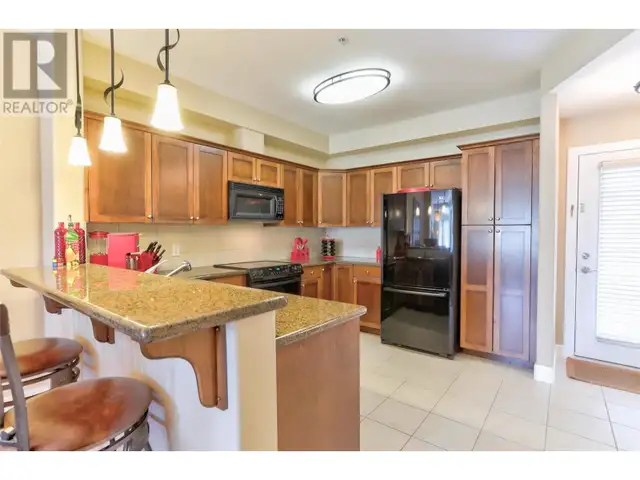 3996 Beach Avenue Unit# 221 Peachland, British Columbia in Condos for Sale in Penticton - Image 8
