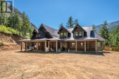 Enjoy No Power Bills with this beautiful ,completely off grid log home without compromising on the l...
