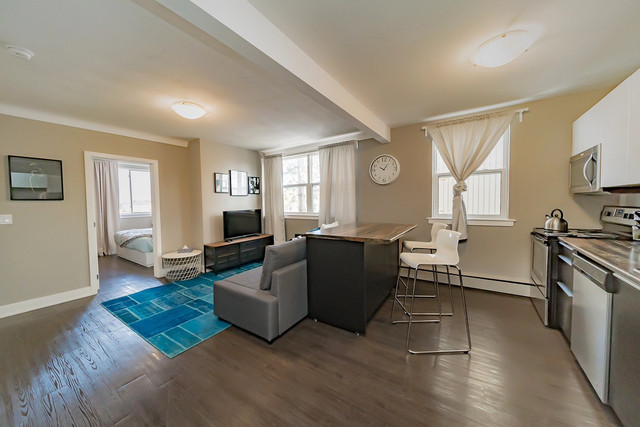 Fully Furnished 1 Bed 1 Bath Available in Niagara Falls May 16 in Short Term Rentals in St. Catharines - Image 4