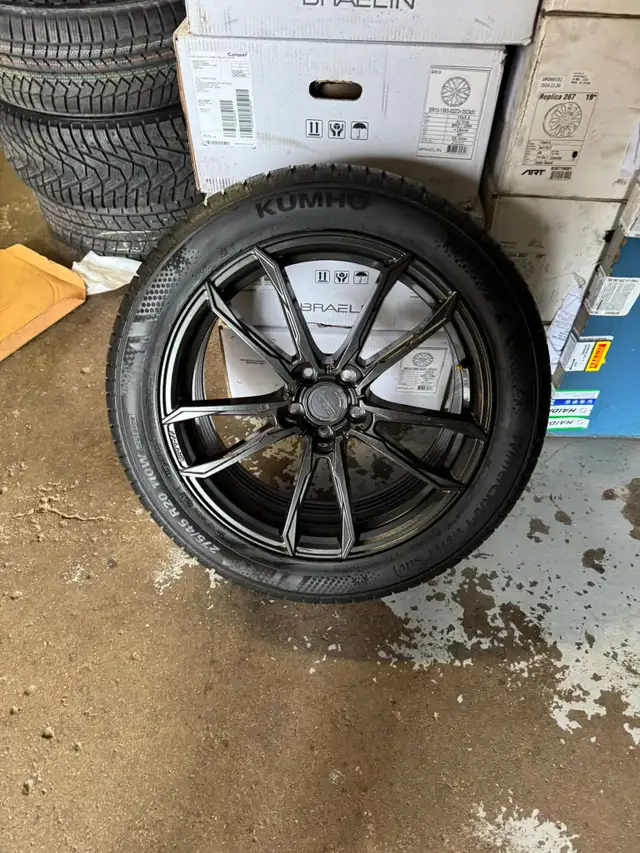 Four New 20 inch 5x114.3/5x115 Envy Wheels w/ 275/45R20 Kumho in Tires & Rims in Oakville / Halton Region - Image 7