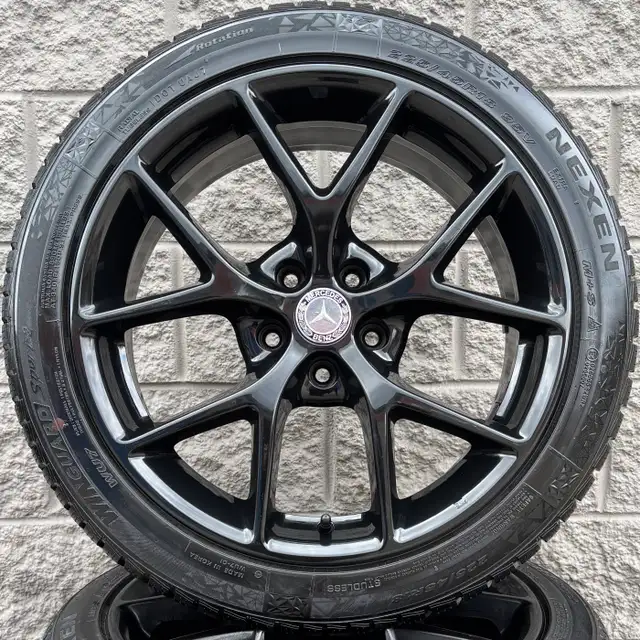 (95%) 4x 225/45R18 Nexen Winters w/ MB C-Class Wheels in Tires & Rims in City of Toronto - Image 3