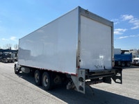 Appelez-moi directement pour toute question Jean-Philippe 514-770-6940 // Contact me directly for an... (image 3)