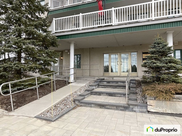 $465,000 - Condominium for sale in Chicoutimi (Chicoutimi) — photo 3