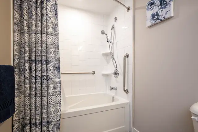 Stratford 2 Bedroom, 2 Bathroom Apartment for Rent: in Long Term Rentals in Stratford - Image 13