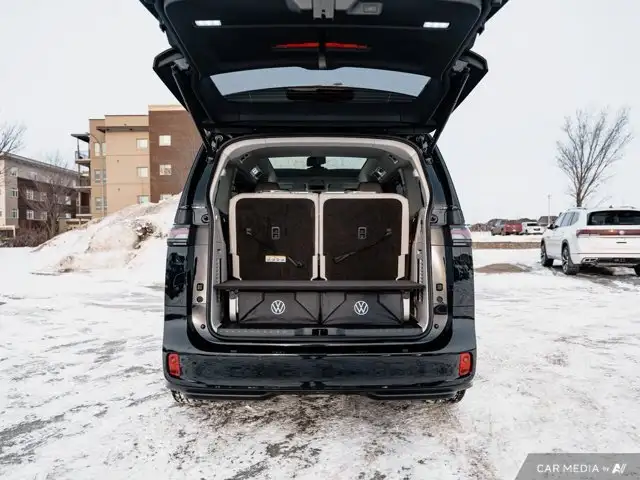 2025 Volkswagen ID. Buzz 1st Edition | CAPTAIN CHAIR | LAUNCH in Cars & Trucks in Grande Prairie - Image 18