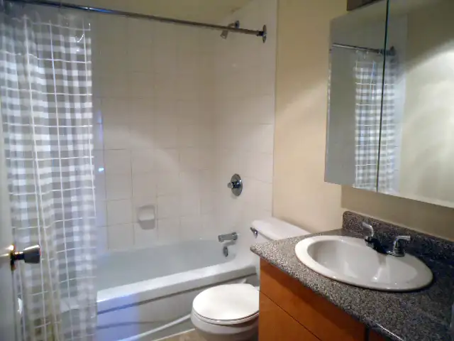 Mill Lake Apartment For Rent | Villa Vista Apartments in Long Term Rentals in Abbotsford - Image 6