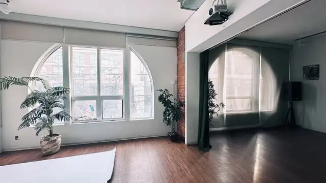 Loft Style Event Space Toronto485900770901370880
