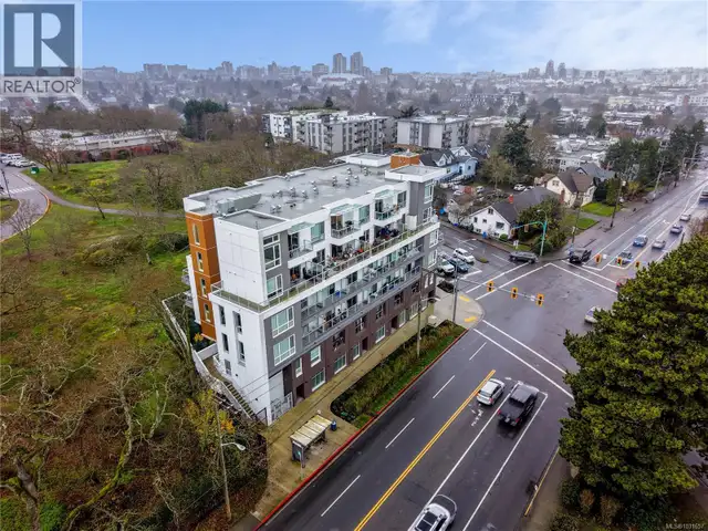 1303 Hillside Ave Victoria, British Columbia in Commercial & Office Space for Sale in Victoria - Image 23