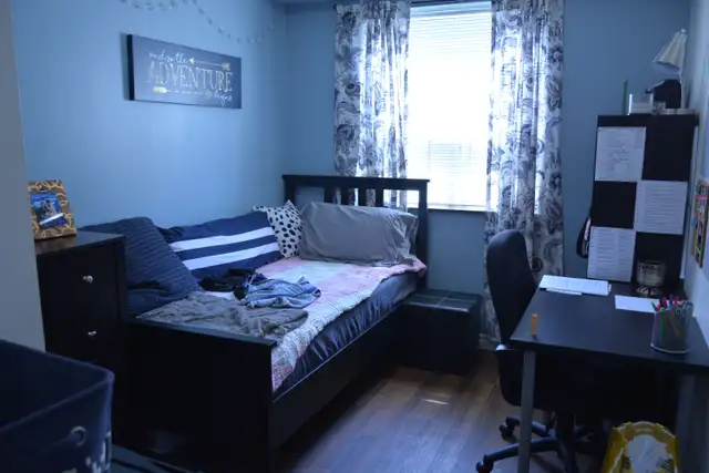 2026 STUDENT RENTALS NOW AVAILABLE! in Room Rentals & Roommates in Kitchener / Waterloo - Image 4