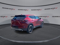 // ACCIDENT FREE!! // This 2019 Chevrolet Blazer AWD | No Accidents is a sharp midsize SUV with bold... (image 7)