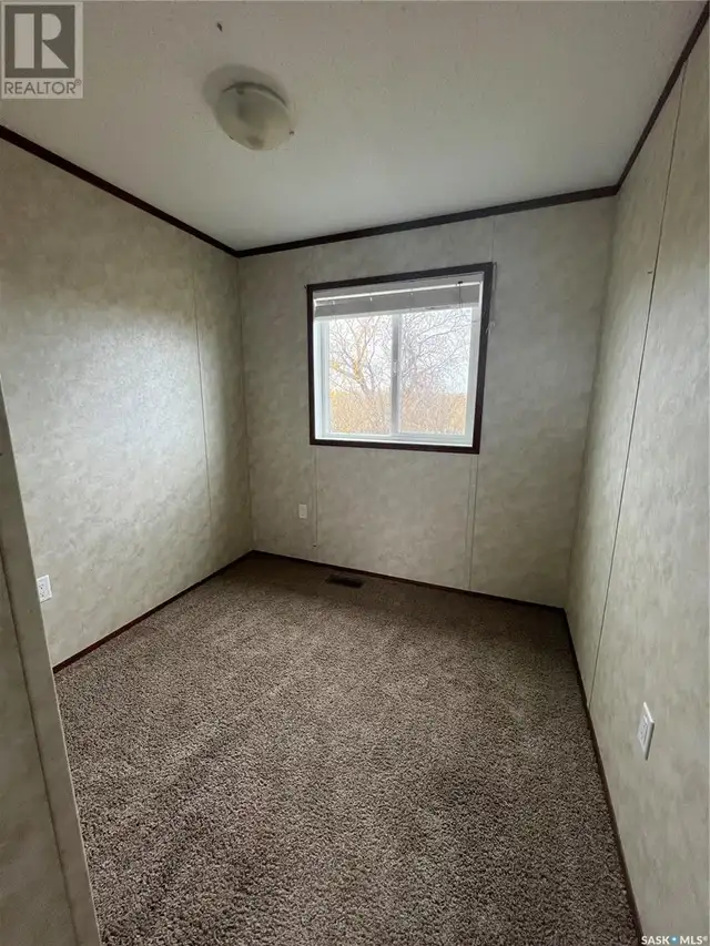 8574 Range ROAD Grassy Creek Rm No. 78, Saskatchewan in Houses for Sale in Swift Current - Image 6