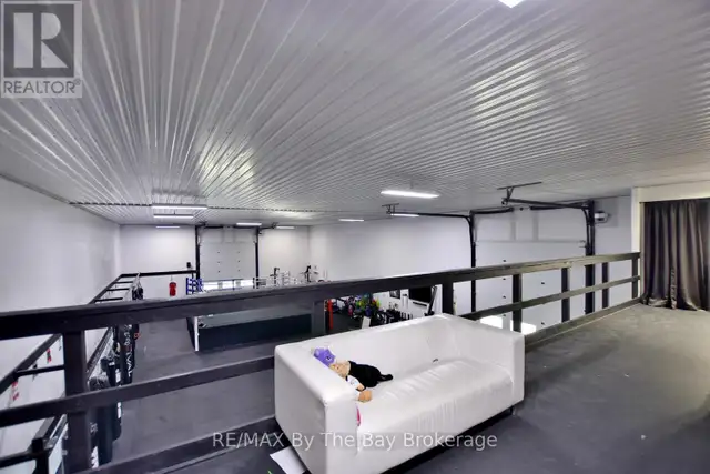 3 - 23 STEWART ROAD Collingwood, Ontario in Commercial & Office Space for Rent in Oakville / Halton Region - Image 30