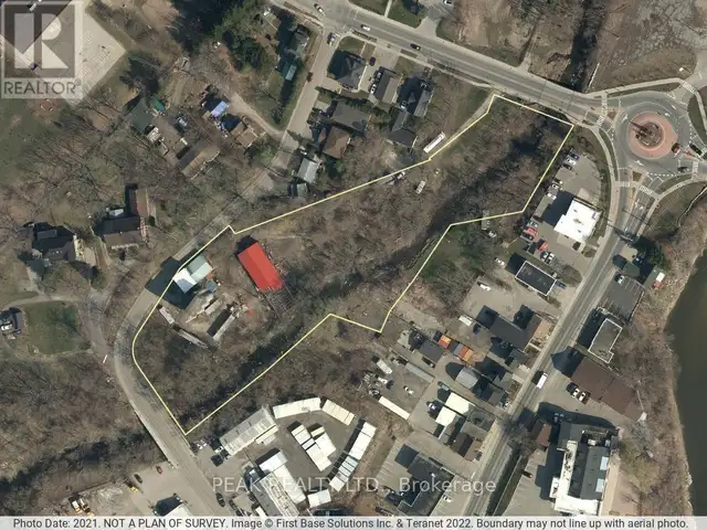 10 WOOLWICH STREET Kitchener, Ontario in Land for Sale in Kitchener / Waterloo - Image 2