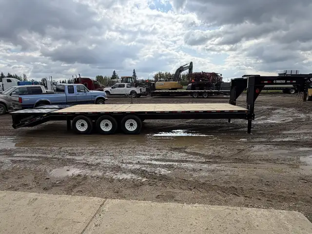 2027 TRAILTECH EH21K-24 in Heavy Trucks in Edmonton - Image 7