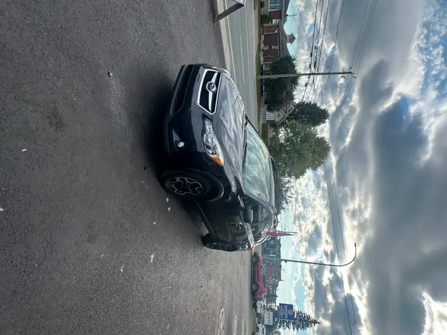 Subaru Crosstrek Premium 2015 in Cars & Trucks in St-Georges-de-Beauce - Image 4