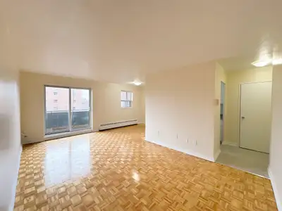 ONE-MONTH FREE RENT | Welcome to Linda Court Apartments, a professionally managed 10-storey high-ris...