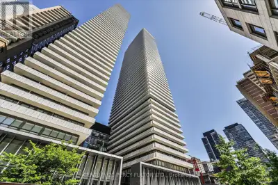 908 - 50 CHARLES STREET E Toronto (Church-Yonge Corridor), Ontar