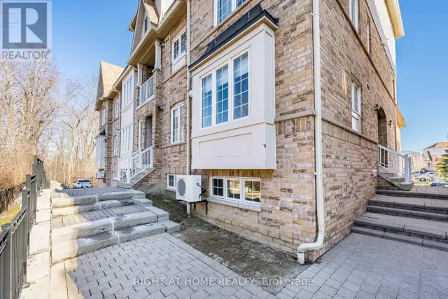 40 - 200 MCLEVIN AVENUE Toronto (Malvern), Ontario in Condos for Sale in Markham / York Region - Image 4