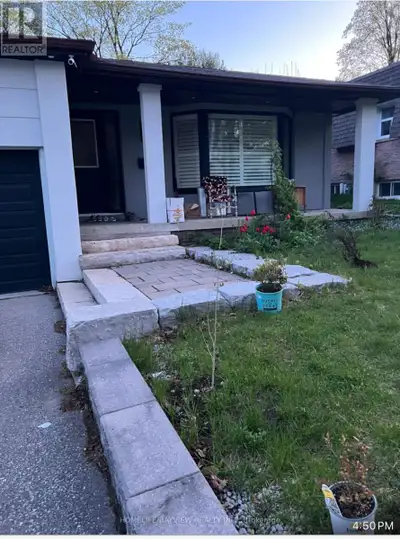 18 JONDAN CRESCENT Markham (Royal Orchard), Ontario