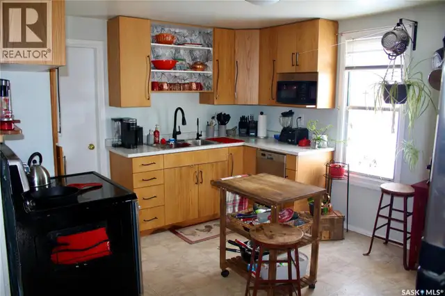 200 3rd STREET Dundurn, Saskatchewan in Houses for Sale in Saskatoon - Image 6