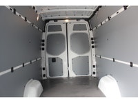 4X4 - RARE FIND SPRINTER 170 FULL SIZE - 4X4!!! 2019 MERCEDES SPRINTER 2500 - HIGH ROOF -- 4X4 WITH... (image 4)