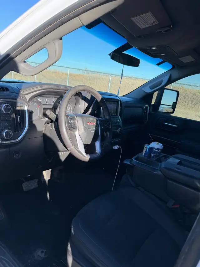 2021 L5P Duramax Dually in Cars & Trucks in Lethbridge - Image 8