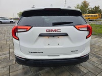 2023 GMC Terrain SLE AWD with only 45,821 km! Vehicle History Report Available See Carfax report lin... (image 5)