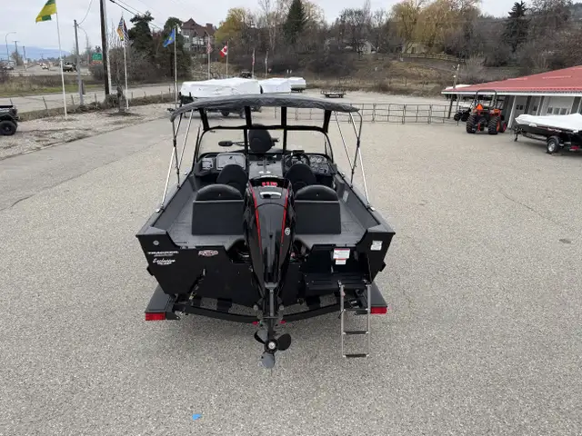 2026 TRACKER ProGuide V-175 Combo Fish & Ski-Fishing boat in Powerboats & Motorboats in Prince Albert - Image 12