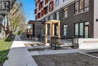 Welcome to Tresah East, a modern and stylish condominium in the heart of Victoria’s vibrant Midtown....