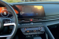 Power Sunroof,10.25 Inch Digital Cluster,10.25 Inch Touchscreen,dual Zone Auto Temp Control,bluelink... (image 5)