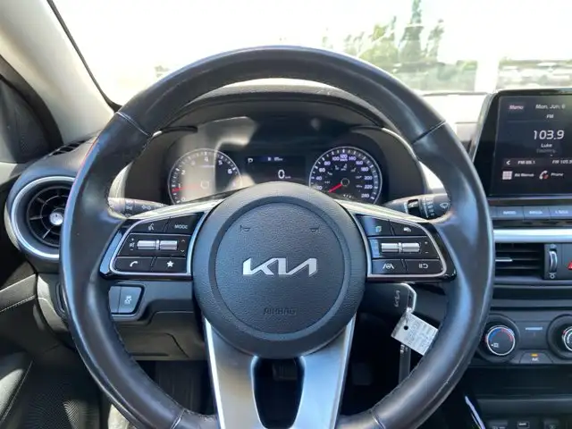 2023 Kia Forte EX | Accident Free Carfax | in Cars & Trucks in Edmonton - Image 16