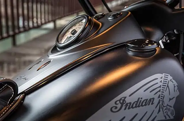 2018 Indian Motorcycle CHIEF DARK HORSE in Street, Cruisers & Choppers in Kelowna - Image 7