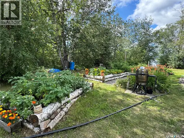 Lakefront Round House Northern Admin District, Saskatchewan in Houses for Sale in La Ronge - Image 17