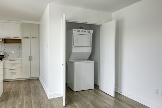 9675 Av. Papineau — photo 2