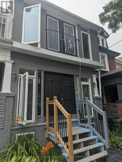 MN&2ND - 52 ASHDALE AVENUE Toronto (Greenwood-Coxwell), Ontario