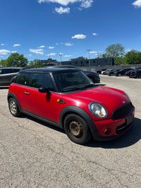 At FINCH CHEVROLET CADILLAC BUICK GMC we have LONDON'S #1 USED CAR INVENTORY! With the FINCH ADVANTA... (image 1)