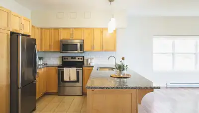 Luxury Apartments - Killam's Chelsea Place, A1A0K3