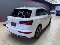 The 2020 Audi Q5 Technik 45 TFSI quattro combines sophisticated style with impressive performance. D... (image 4)